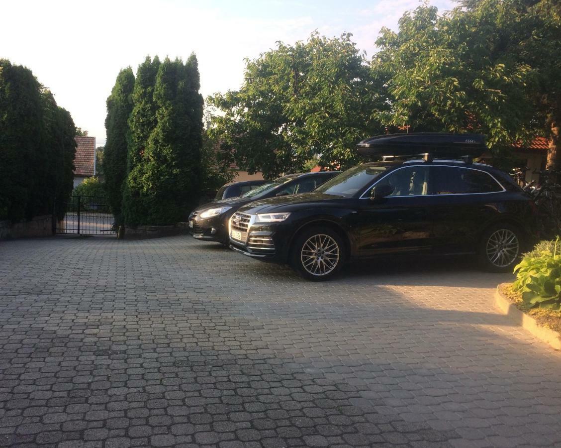 Barcza Vendeghaz Hotel Balatonfured Ngoại thất bức ảnh